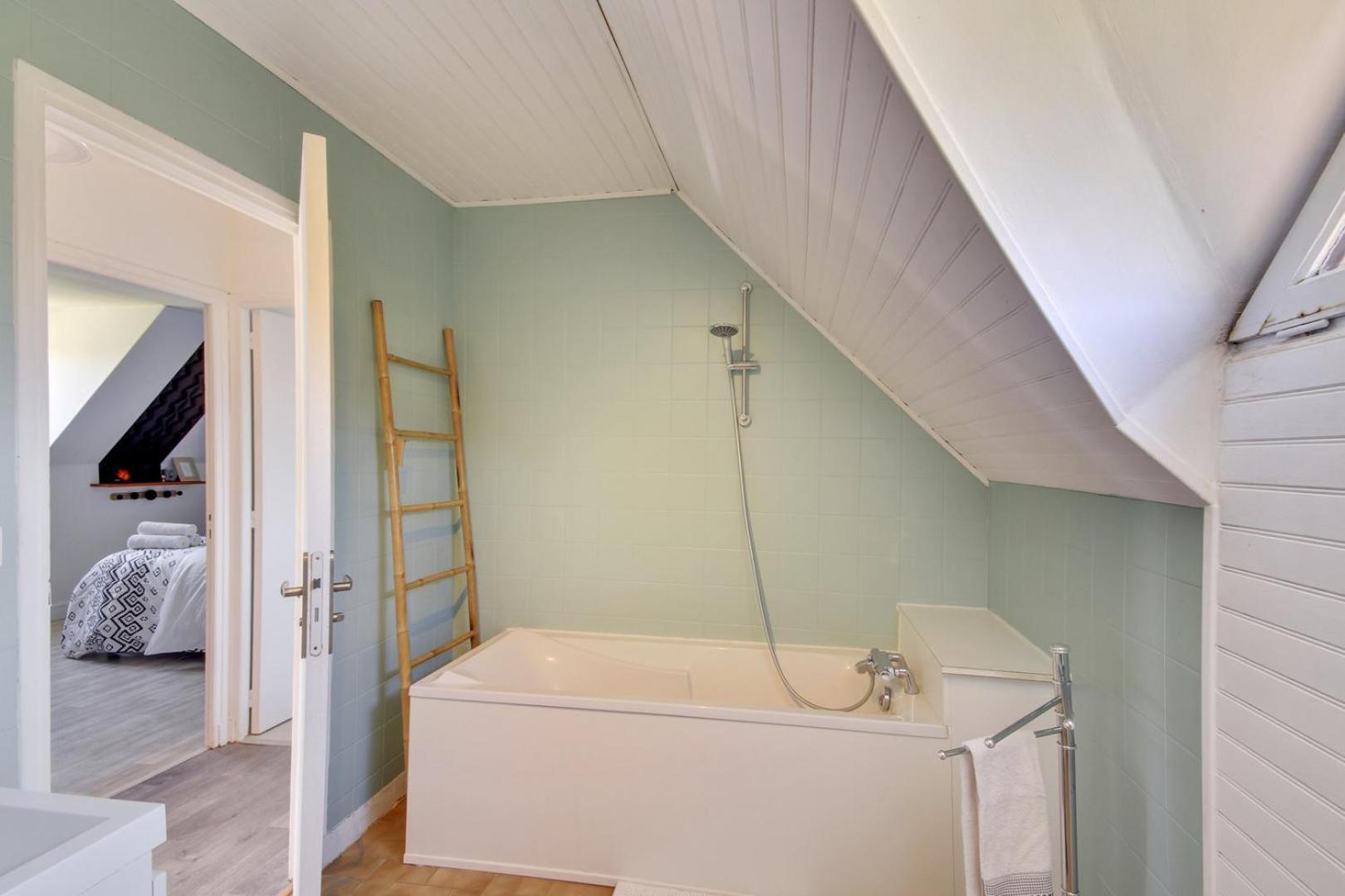 Authentique Demeure Familiale A Neuilly-Sur-Marne Hotel ภายนอก รูปภาพ