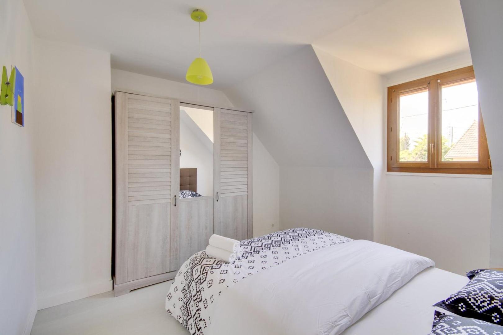 Authentique Demeure Familiale A Neuilly-Sur-Marne Hotel ภายนอก รูปภาพ